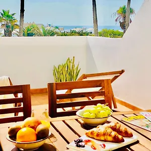 Canaryislandshost L Sea View Puerto del Carmen (Lanzarote)
